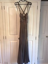 LADIES DAVE & JOHNNY BALL GOWN