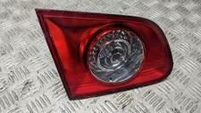 VOLKSWAGEN PASSAT B6 5DR ESTATE 2007 REAR/TAIL LIGHT ON TAILGATE (PASSENGER) 