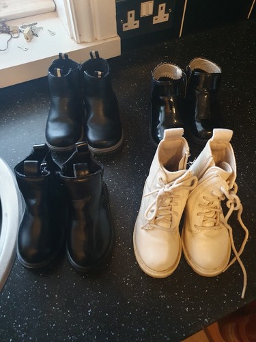 Pairs girls size - girls,