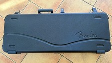 Fender Deluxe Molded Case for
