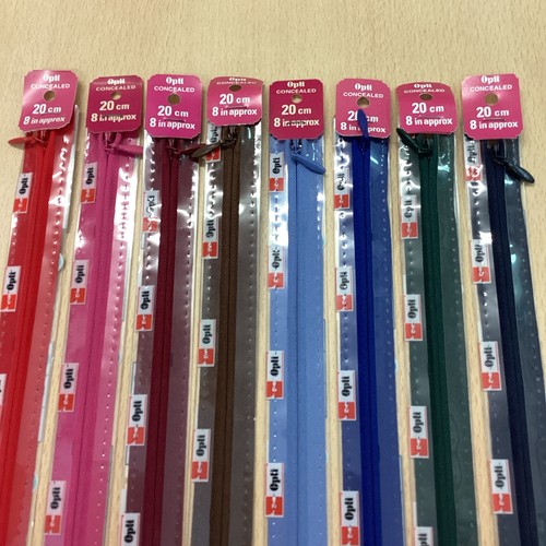 Zips - ,