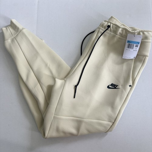 Nike sportswear tech - sportswear,