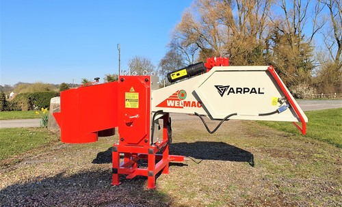 Branch logger wood chipper - branch,