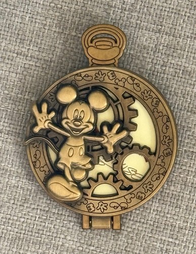 Disney boxlunch hinged - boxlunch,