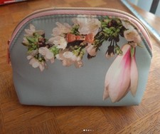 Ted Baker small makeup bag in