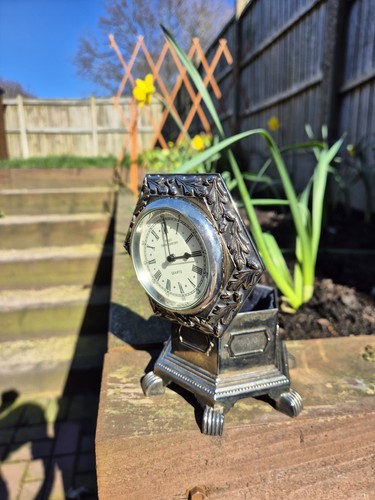 First impressions quartz - first,