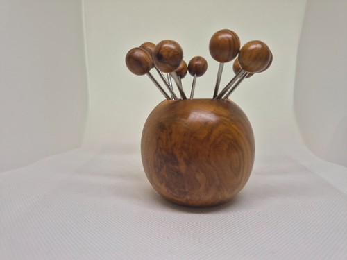 Vintage mcm olive wood - mcm,
