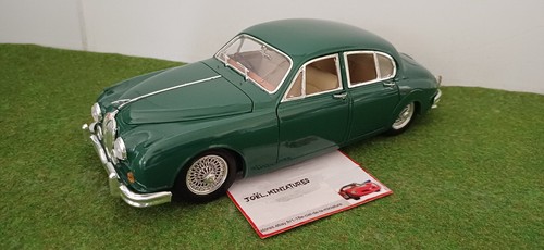 Jaguar mark green - green, 1/18