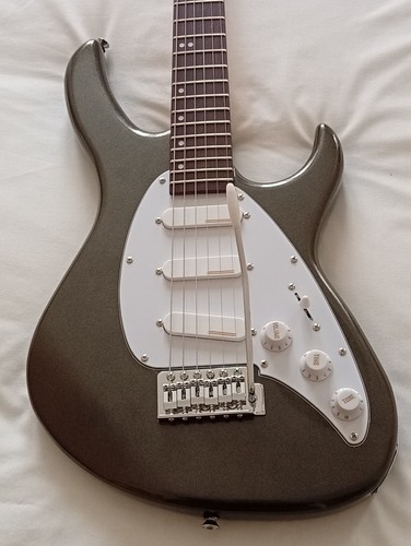 Brand new tanglewood - *brand, te2