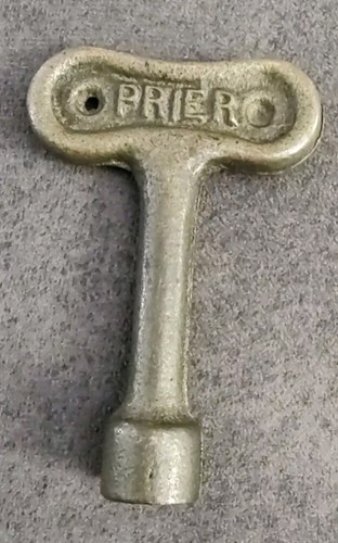 Vintage prier brass - vintage,