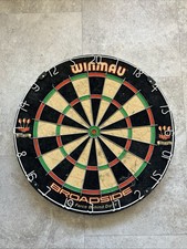 Winmau Vintage Dart Board.