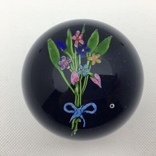 EARLY PAUL YSART  - TIED BOUQUET - PAPERWEIGHT - MONART ERA
