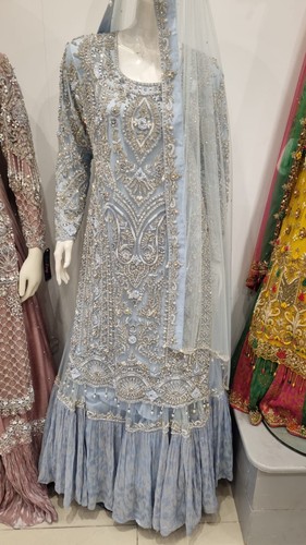Farshi lehnga indian pakistani - indian,