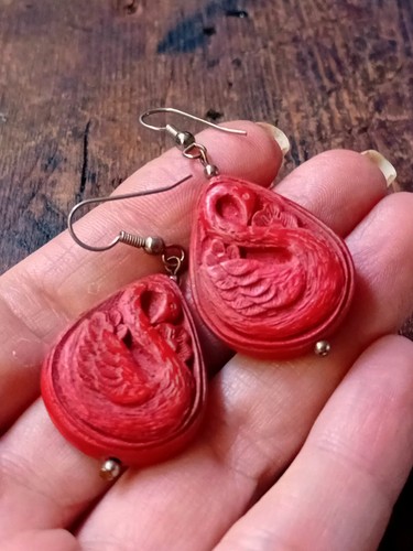 Vintage carved resin faux - vintage,