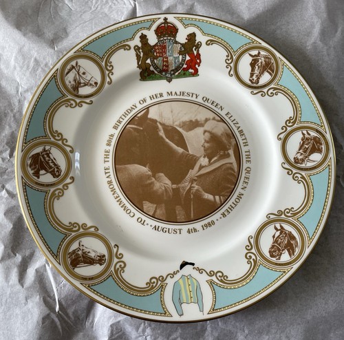 Race horse plate commentate - plate, to