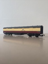 Bachmann 34-651B OO Gauge Thompson BG Coach Full Brake BR, Crimson Cream