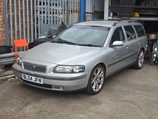 Breaking all parts VOLVO V70 D5 SE Auto, Silver,  2.5L 2004