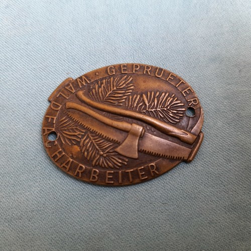 Antique bronze badge wald - antique,