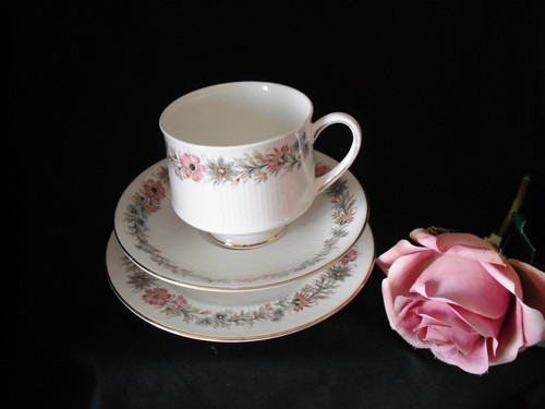 Vintage paragon belinda - vintage, “belinda”