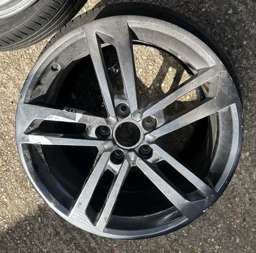 Genuine audi s line - x,