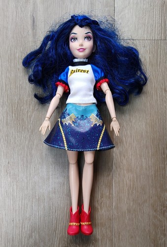 Disney descendants isle - disney,