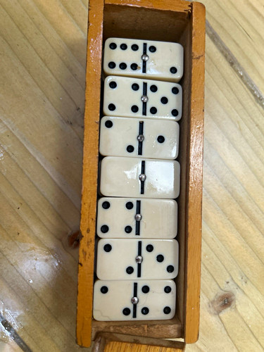 Vintage dominoes double six - vintage,