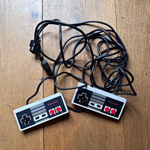 Nintendo nes wired controller - nes,
