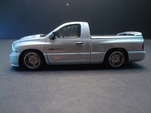 Shoom64 2003 dodge ram srt - dodge,