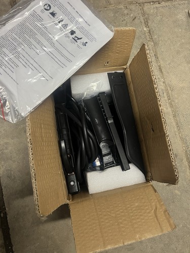 New boxed handuro - new,