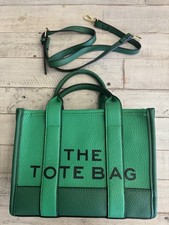 NWOT-THE TOTE BAG Green Purse