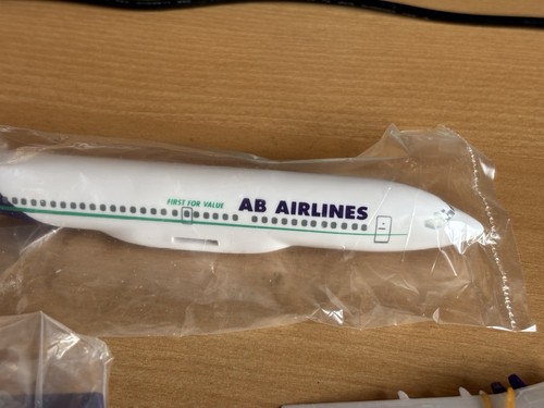 Airlines 737 300 - ab, (bristol)