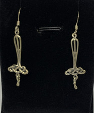 925 Sterling Silver 2.04g Drop