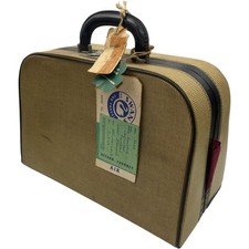 Vintage Tan Leather Travel Vanity Case Women's Lever Action Locks - 1950s