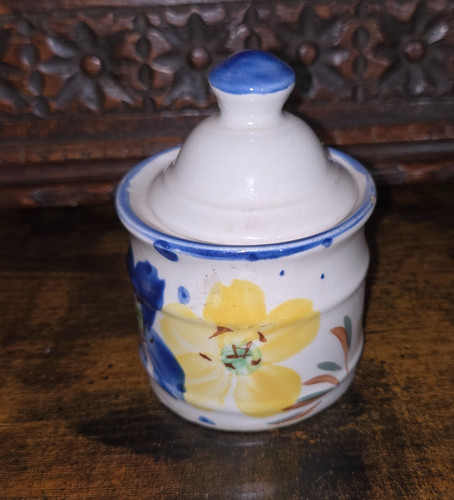 Vintage lidded pot sugar - lidded, bowl