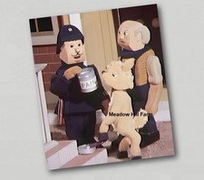 Fridge Magnet Larry the Lamb