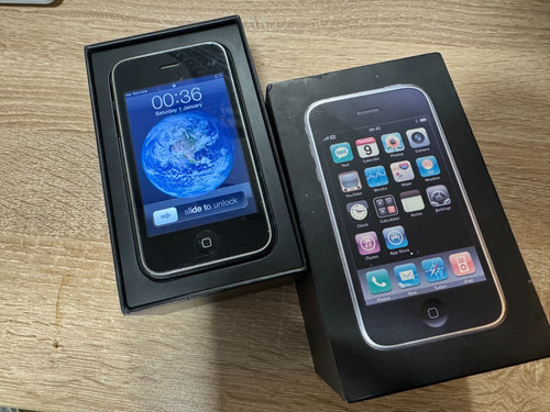Iphone black 8gb working o2 - iphone, 3g