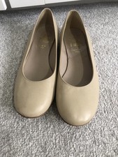RIVA BALLERINAS SIZE 7 40