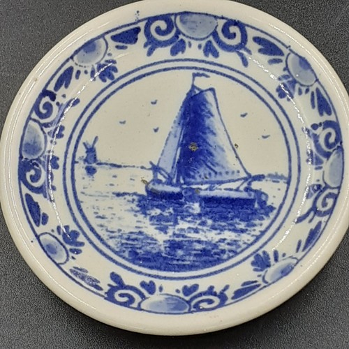 Vintage miniature delft - vintage, hand