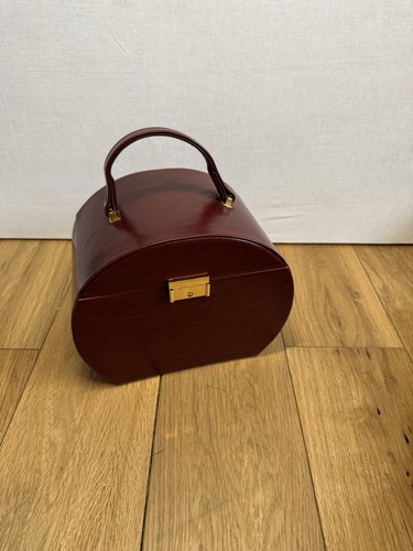 Dulwich designs burgundy - designs,