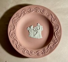 Wedgwood Cream On Pink