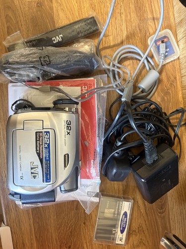 Jvc d340ek minidv - gr-d340ek, camcorder