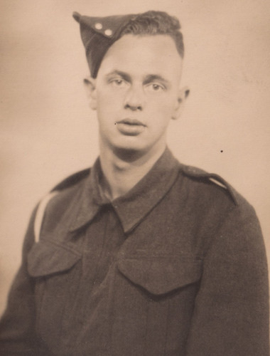 Ww2 british soldier photo - soldier,