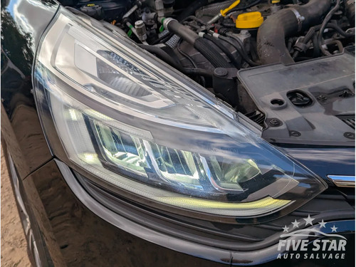 Renault clio front headlight - clio,