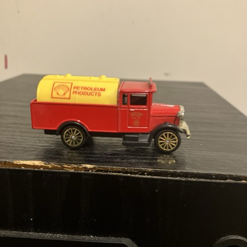 Corgi morris truck - corgi, shell