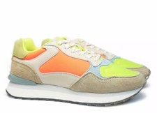 THE HOFF VALENCIA TRAINERS