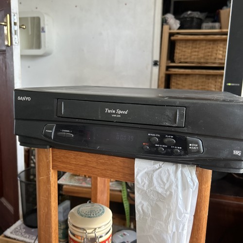 Sanyo vhr 245 twin - sanyo, speed