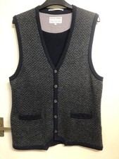 Classic Racing green  Men's Sleeveless 50% lambswool Cardigan  M, green/navy