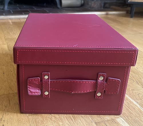 Red faux leather - red,