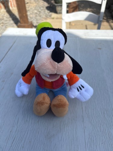 Disney goofy cuddly toy - disney, plush