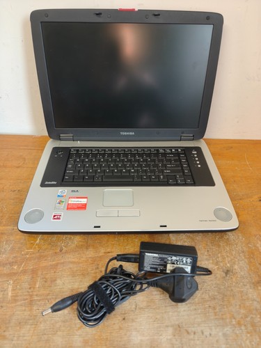 Toshiba satellite p30 110 - satellite, red